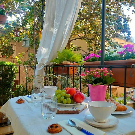 Casa Frida - A Lovely View On Ancient Court *